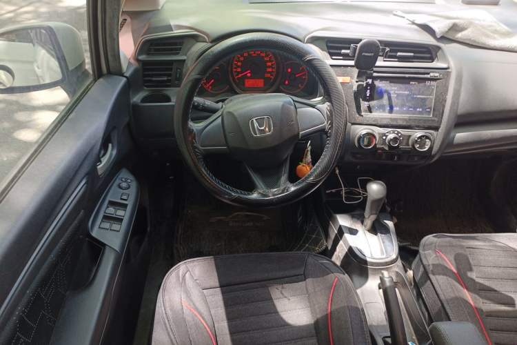 Used Honda Fit 2014 1.5L LX CVT Comfort Model Steering Wheel