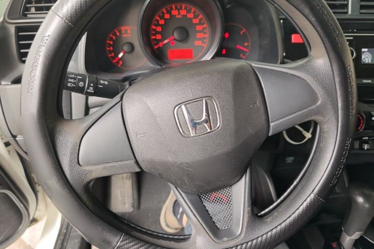 Used Honda Fit 2014 1.5L LX CVT Comfort Model Steering Wheel