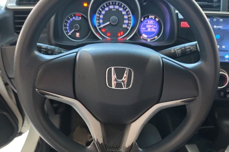 Used Honda Fit 2014 1.5L SE CVT Fashion Model Steering Wheel