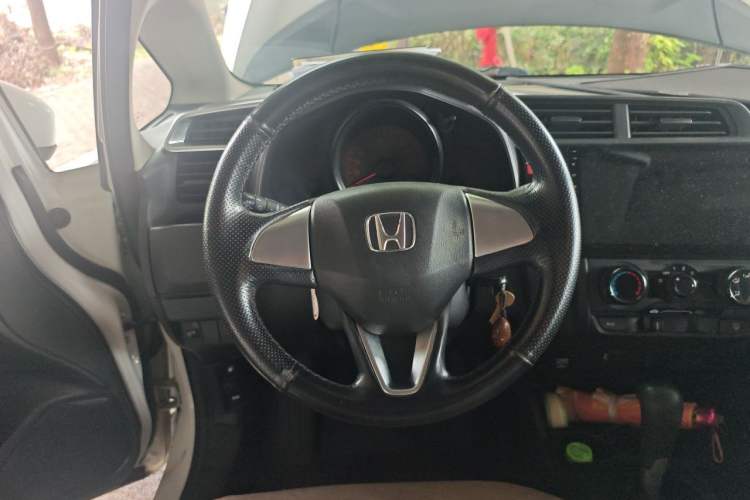 Used Honda Fit 2014 1.5L LX CVT Comfort Model Steering Wheel