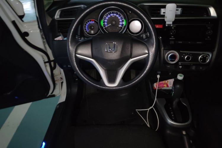 Used Honda Fit 2014 1.5L SE CVT Fashion Model Steering Wheel