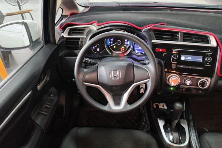 Used Honda Fit 2014 1.5L SE CVT Fashion Model Steering Wheel