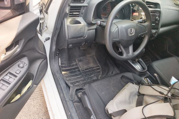 Used Honda Fit 2014 1.5L LX CVT Comfort Model Steering Wheel