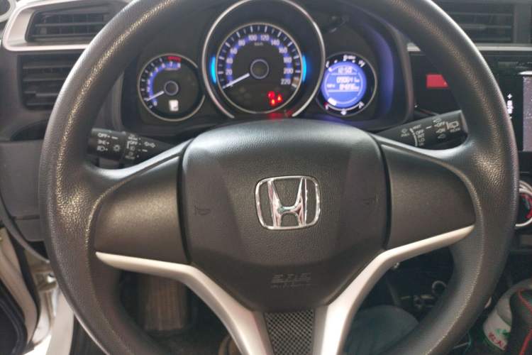 Used Honda Fit 2014 1.5L SE CVT Fashion Model Steering Wheel