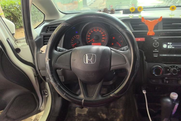 Used Honda Fit 2014 1.5L LX CVT Comfort Model Steering Wheel
