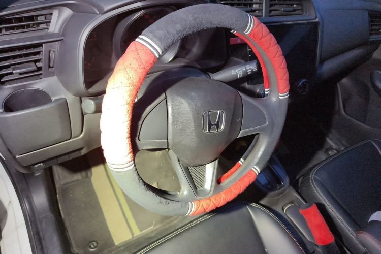 Used Honda Fit 2014 1.5L LX CVT Comfort Model Steering Wheel
