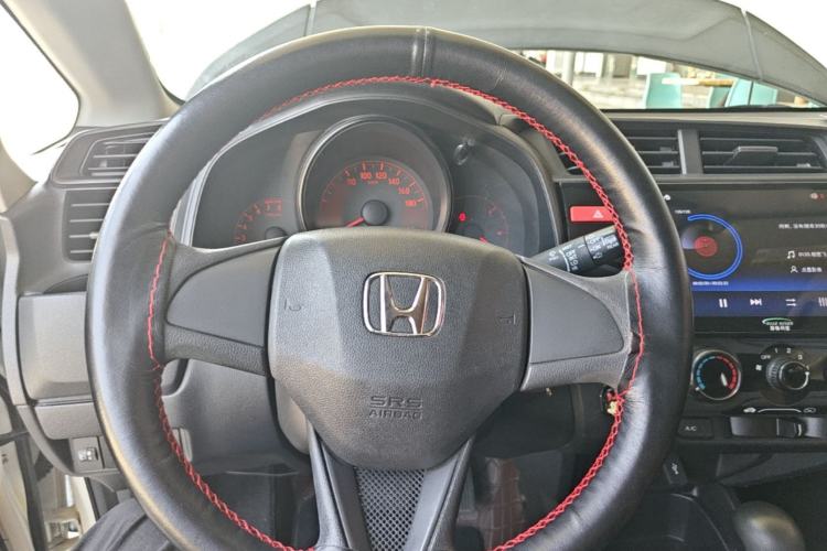 Used Honda Fit 2014 1.5L LX CVT Comfort Model Steering Wheel