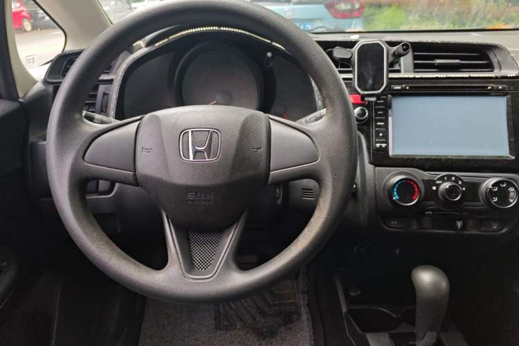 Used Honda Fit 2014 1.5L LX CVT Comfort Model Steering Wheel