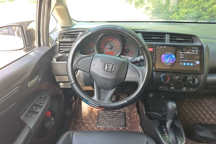 Used Honda Fit 2014 1.5L LX CVT Comfort Model Steering Wheel