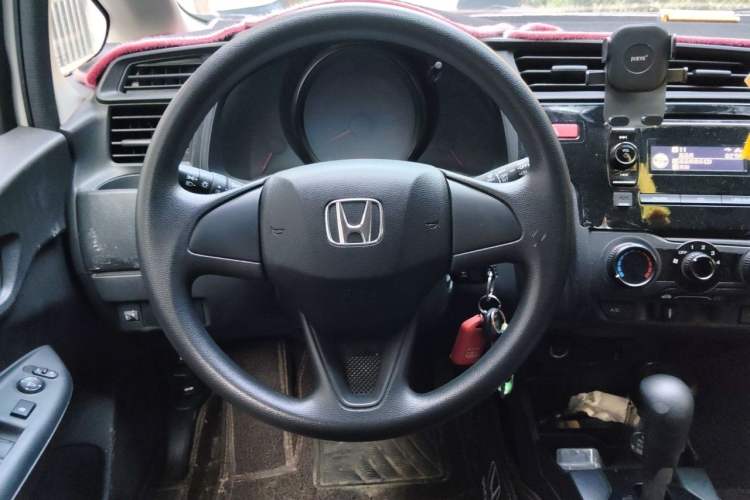 Used Honda Fit 2014 1.5L LX CVT Comfort Model Steering Wheel