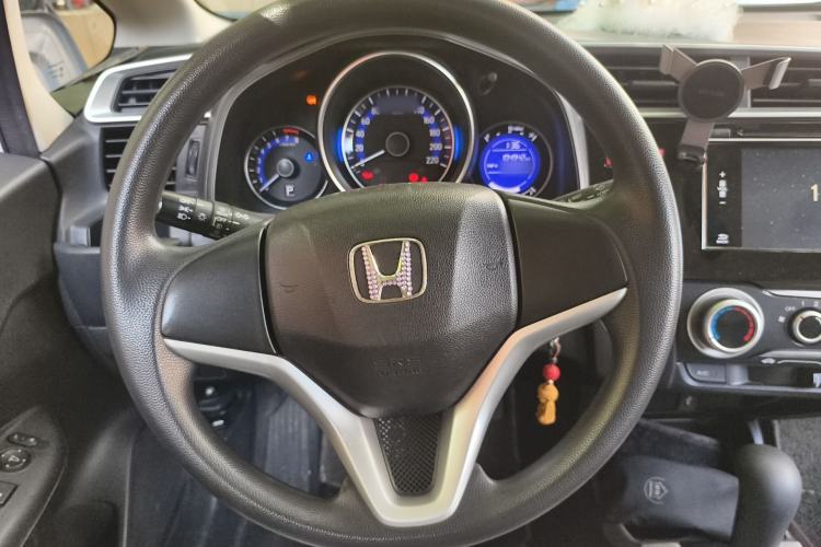 Used Honda Fit 2014 1.5L SE CVT Fashion Model Steering Wheel