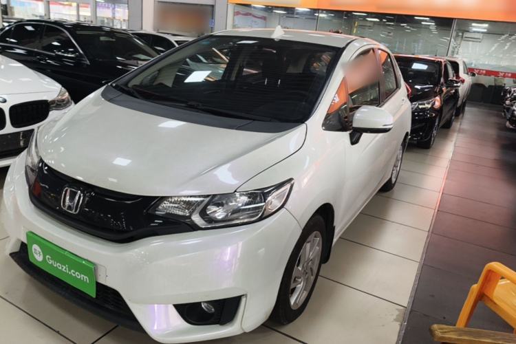 Used Honda Fit 2014 1.5L SE CVT Fashion Model Guazi used car, China used car export, Used car for sale, Used  cars, Cheapest cars for sale