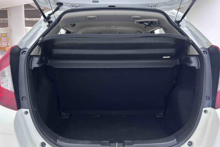 Used Honda Fit 2014 1.5L LX CVT Comfort Model Trunk
