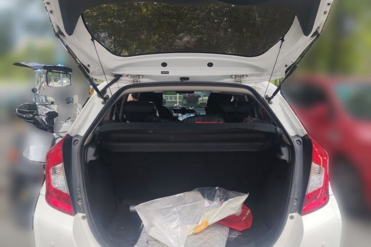 Used Honda Fit 2014 1.5L LX CVT Comfort Model Trunk