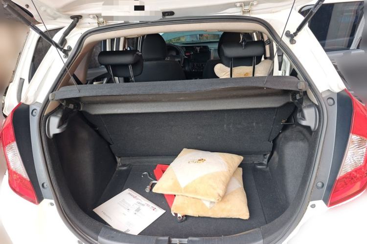 Used Honda Fit 2014 1.5L LX Manual Comfort Model Trunk