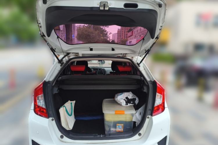Used Honda Fit 2014 1.5L LX CVT Comfort Model Trunk