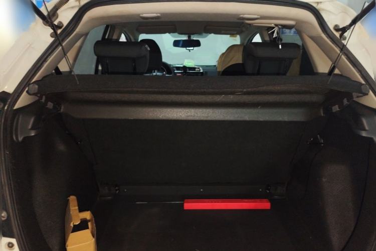 Used Honda Fit 2014 1.5L SE CVT Fashion Model Trunk
