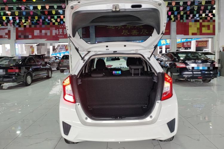 Used Honda Fit 2014 1.5L LX CVT Comfort Model Trunk