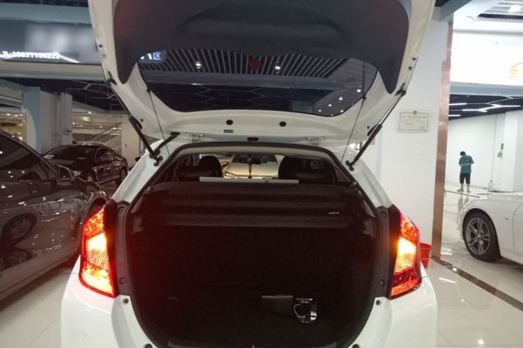 Used Honda Fit 2014 1.5L LX CVT Comfort Model Trunk