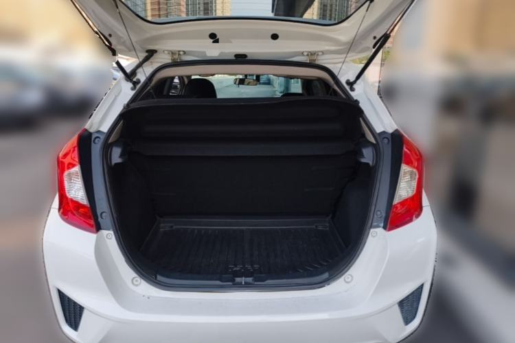 Used Honda Fit 2014 1.5L LX CVT Comfort Model Trunk