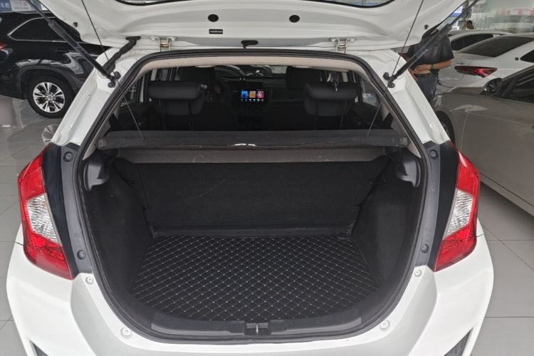Used Honda Fit 2014 1.5L LX CVT Comfort Model Trunk