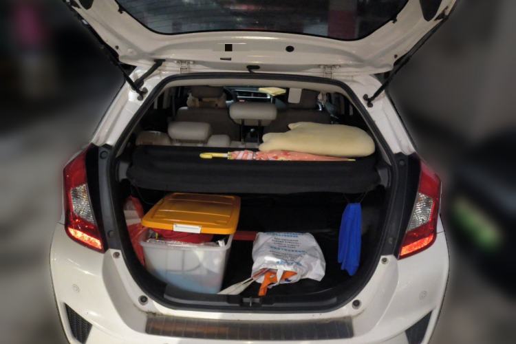 Used Honda Fit 2014 1.5L EX CVT Elite Model Trunk
