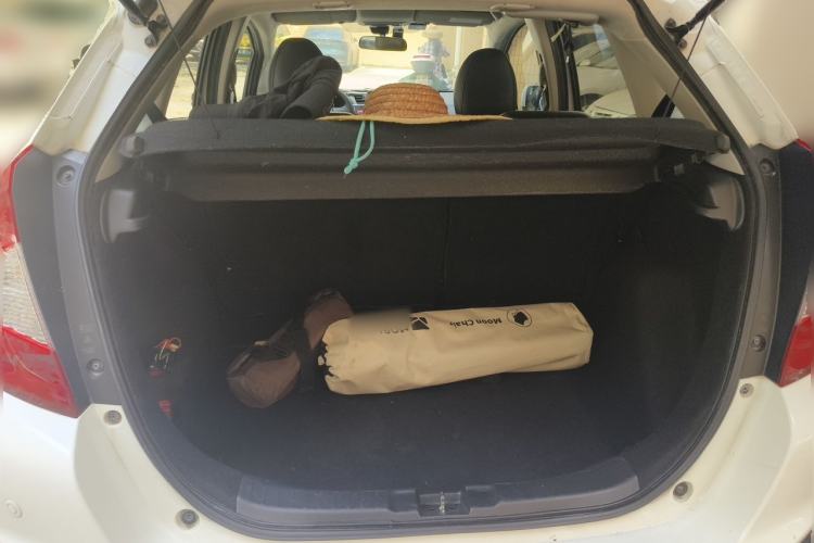 Used Honda Fit 2014 1.5L SE CVT Fashion Model Trunk