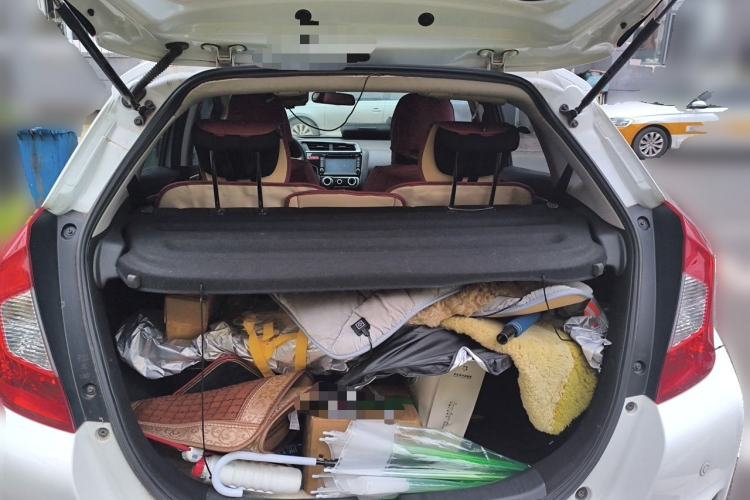 Used Honda Fit 2014 1.5L SE CVT Fashion Model Trunk