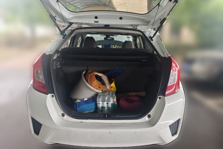Used Honda Fit 2014 1.5L LX CVT Comfort Model Trunk