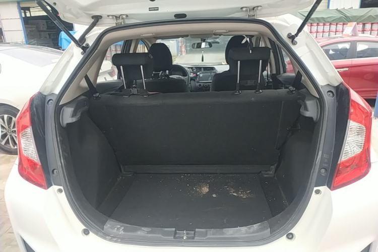 Used Honda Fit 2014 1.5L LX CVT Comfort Model Trunk