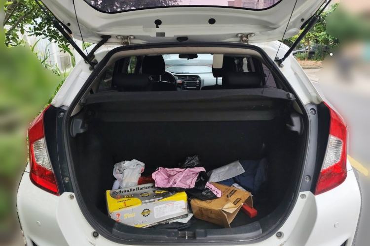 Used Honda Fit 2014 1.5L LX CVT Comfort Model Trunk