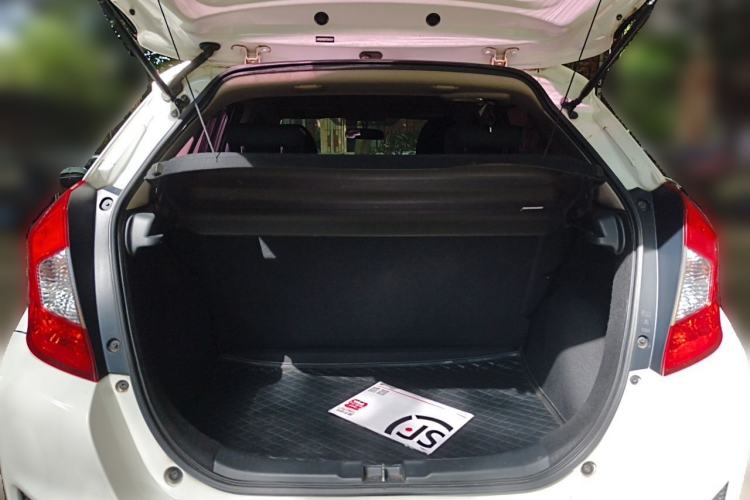 Used Honda Fit 2014 1.5L LX CVT Comfort Model Trunk