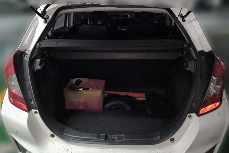 Used Honda Fit 2014 1.5L SE CVT Fashion Model Trunk