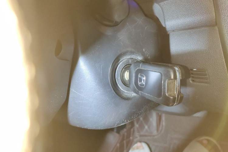 Used Honda Fit 2014 1.5L SE CVT Fashion Model Vehicle Key