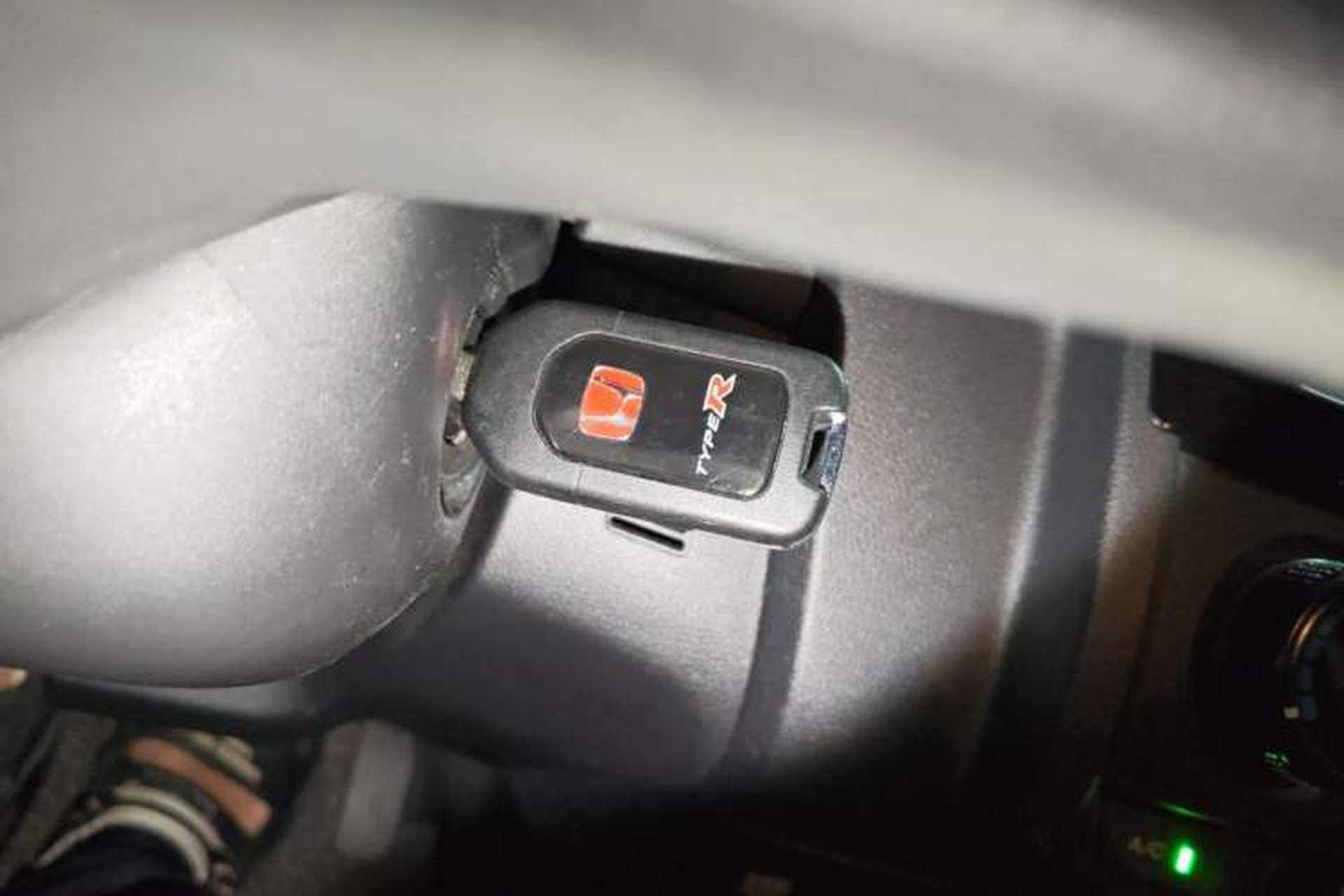 Used Honda Fit 2014 1.5L LX Manual Comfort Model Vehicle Key