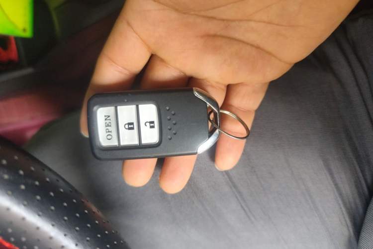 Used Honda Fit 2014 1.5L LX CVT Comfort Model Vehicle Key