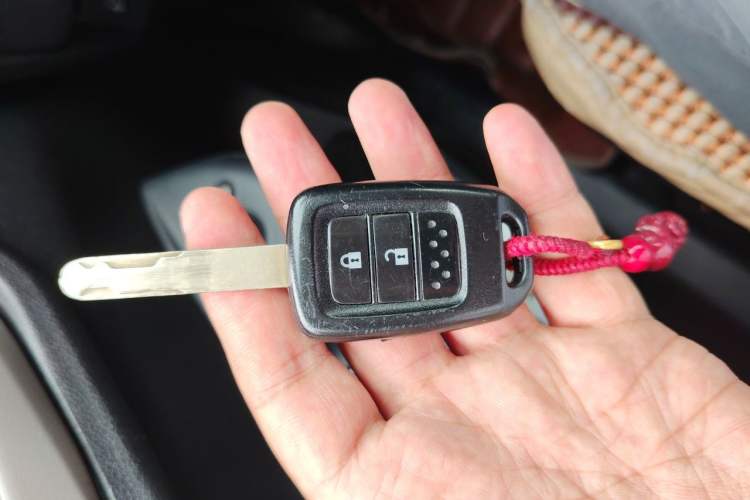Used Honda Fit 2014 1.5L LX CVT Comfort Model Vehicle Key