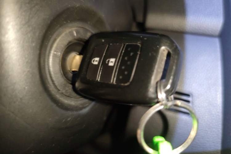 Used Honda Fit 2014 1.5L SE CVT Fashion Model Vehicle Key