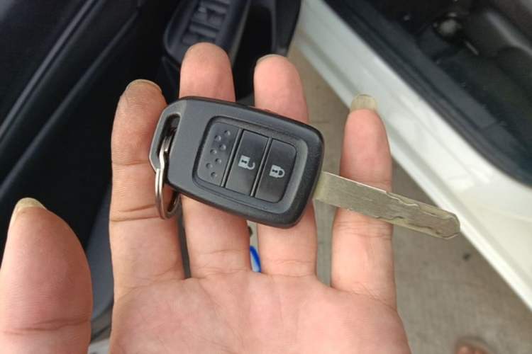 Used Honda Fit 2014 1.5L LX CVT Comfort Model Vehicle Key