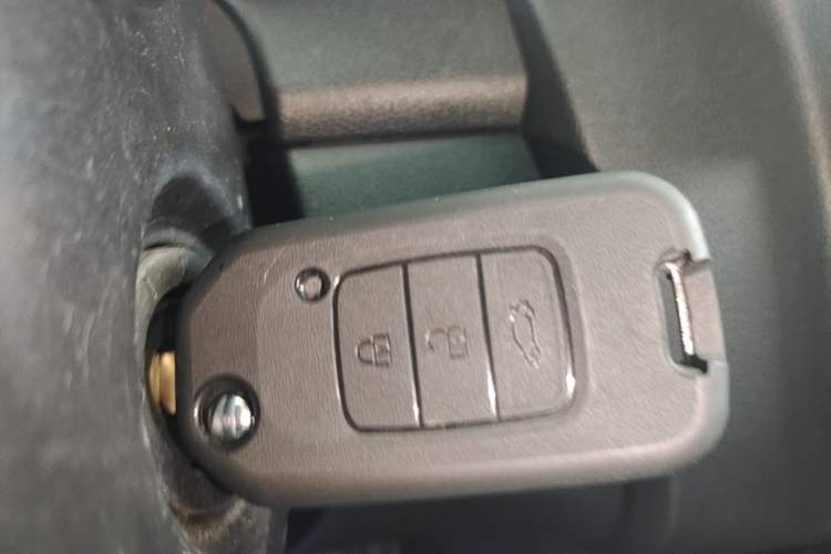 Used Honda Fit 2014 1.5L LX CVT Comfort Model Vehicle Key