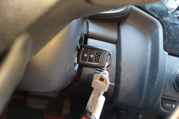 Used Honda Fit 2014 1.5L LX CVT Comfort Model Vehicle Key
