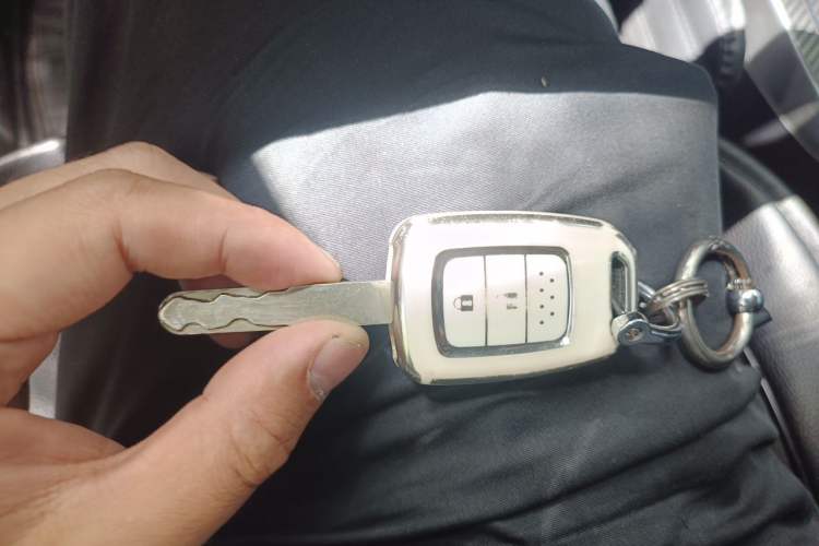 Used Honda Fit 2014 1.5L SE CVT Fashion Model Vehicle Key