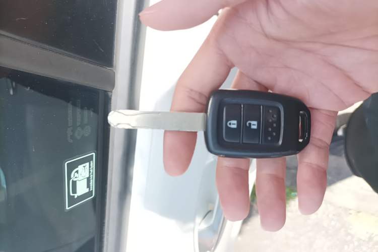 Used Honda Fit 2014 1.5L LX CVT Comfort Model Vehicle Key