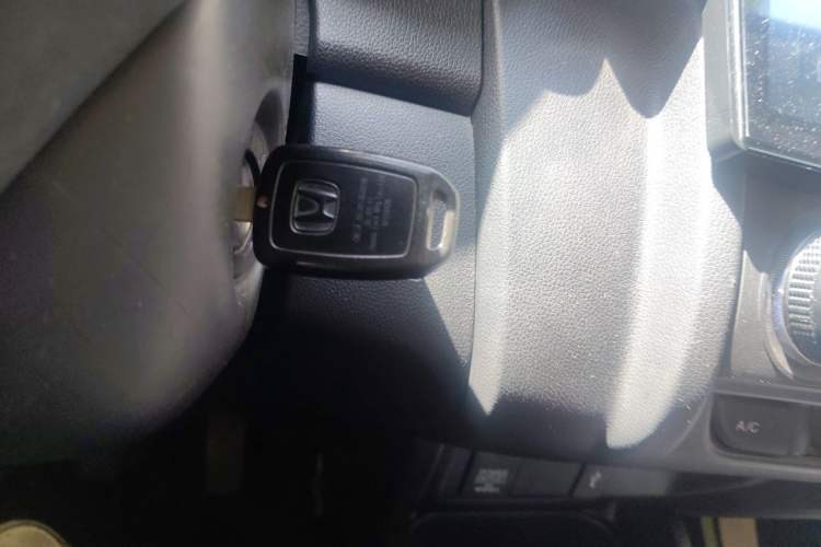 Used Honda Fit 2014 1.5L LX Manual Comfort Model Vehicle Key