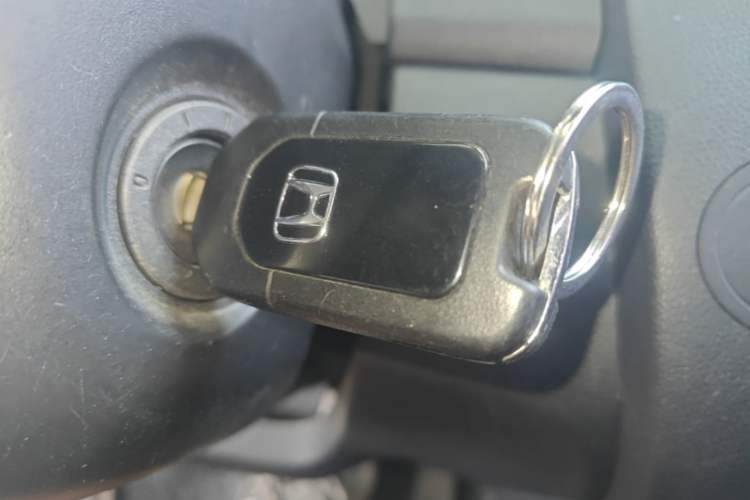 Used Honda Fit 2014 1.5L SE CVT Fashion Model Vehicle Key