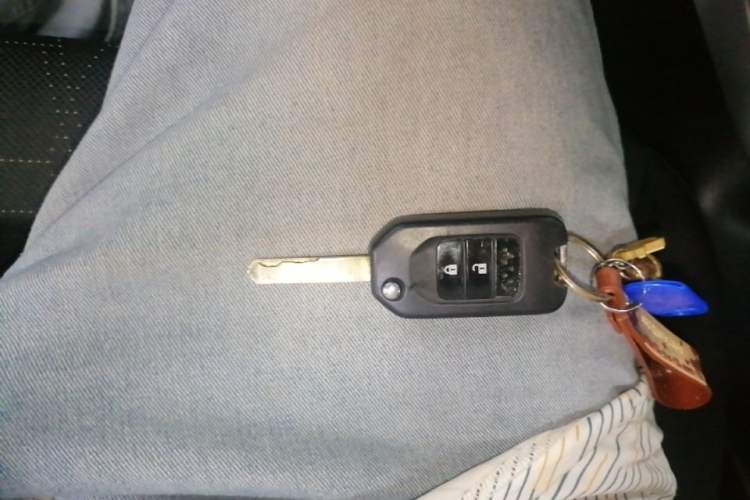 Used Honda Fit 2014 1.5L SE CVT Fashion Model Vehicle Key