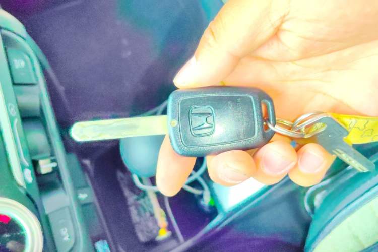Used Honda Fit 2014 1.5L SE CVT Fashion Model Vehicle Key
