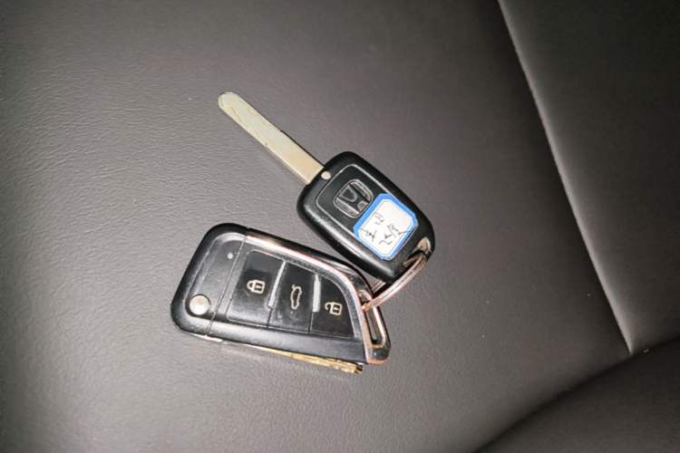 Used Honda Fit 2014 1.5L LX Manual Comfort Model Vehicle Key