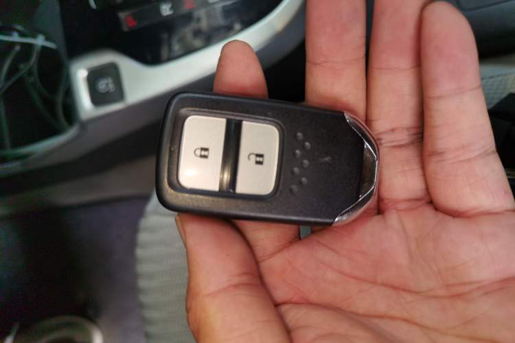 Used Honda Fit 2014 1.5L EXLI CVT Leading Model Vehicle Key