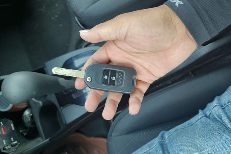 Used Honda Fit 2014 1.5L LX CVT Comfort Model Vehicle Key